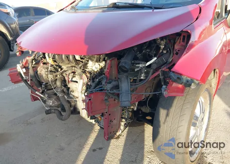 2014 Nissan Versa Note Sv z USA, uszkodzony, nr VIN 3N1CE2CP0EL370297